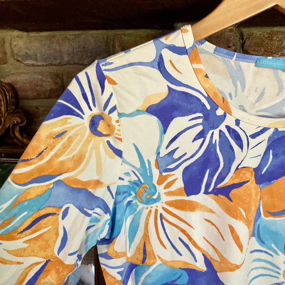 J McLaughlin Catalina Cloth Floral Watercolor Scoop Neck Top Resort Luxury EUC - Picture 2 of 13